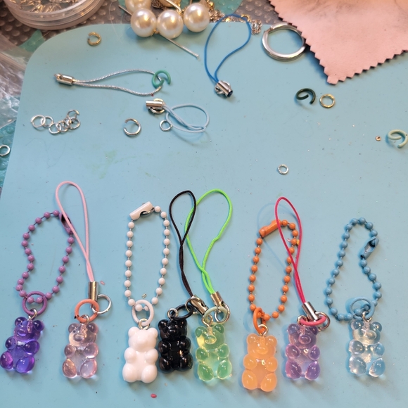 New collection - Picture 3 of 8